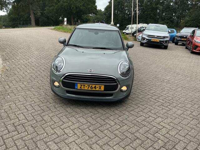 Mini COOPER 1.5 COOPER