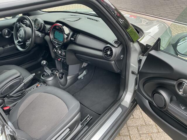 Mini COOPER 1.5 COOPER