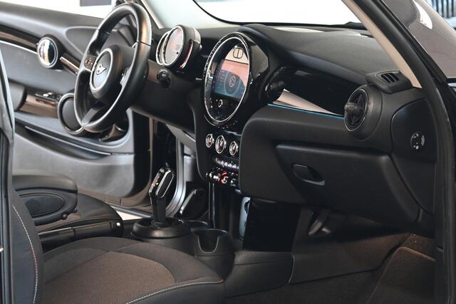 Mini COOPER 3-Deurs 1.5 Essential Facelift model / Automaat – foto 10