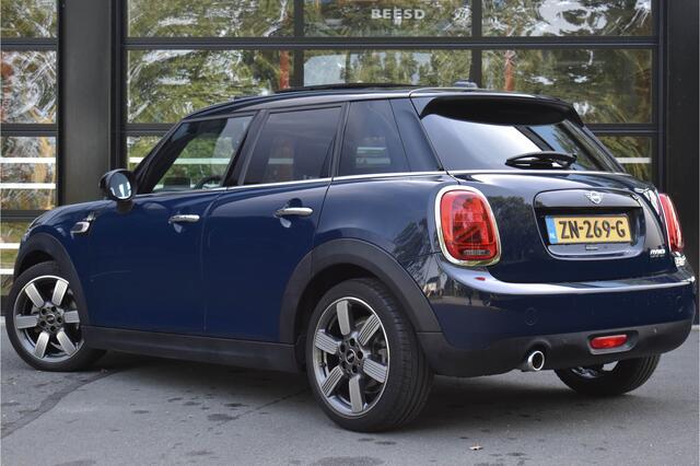 Mini COOPER 5-Deurs 1.5 60 Years | Pano | Leder | Head Up | Navi | Carplay | NL Auto