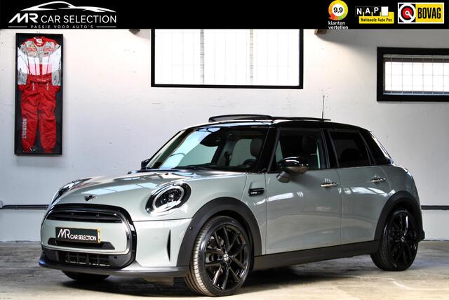 Mini COOPER 5-Deurs 1.5 Camden Edition | Panoramadak | HUD | Harman Kardon | Keyless | LED