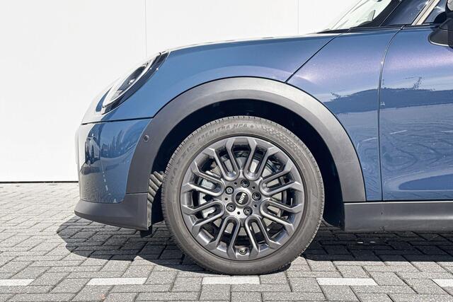 Mini COOPER 5-deurs 1.5 Cooper C Favoured M | 17 Inch U-Spoke grey – foto 3