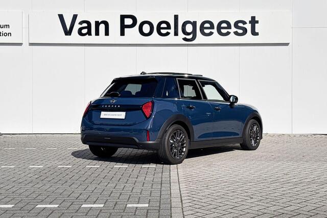Mini COOPER 5-deurs 1.5 Cooper C Favoured M | 17 Inch U-Spoke grey – foto 4