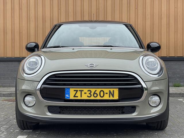 Mini COOPER 3-Deurs 1.5 Chili | Origineel Nederlands | NAP | Keyless go/entry | Stoelverwarming | Airconditioning | Bluetooth | Rijmodus Regeling | Zwarte Hemel | – foto 2