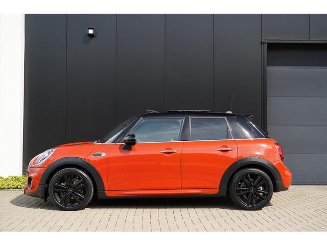 Mini COOPER 5-deurs 1.5 Burgundy Edition | John Cooper Works | Head-Up | Harman Kardon | Panoramisch schuif/kanteldak | Climate Control | Led – foto 6