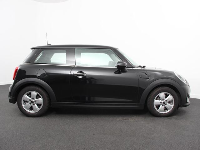 Mini COOPER 1.5 3-Deurs 136pk Automaat Essential Trim Climate control Navigatie Cruise control LED Parkeersensoren Apple carplay/ Android Auto Lichtmetalen velgen – foto 6