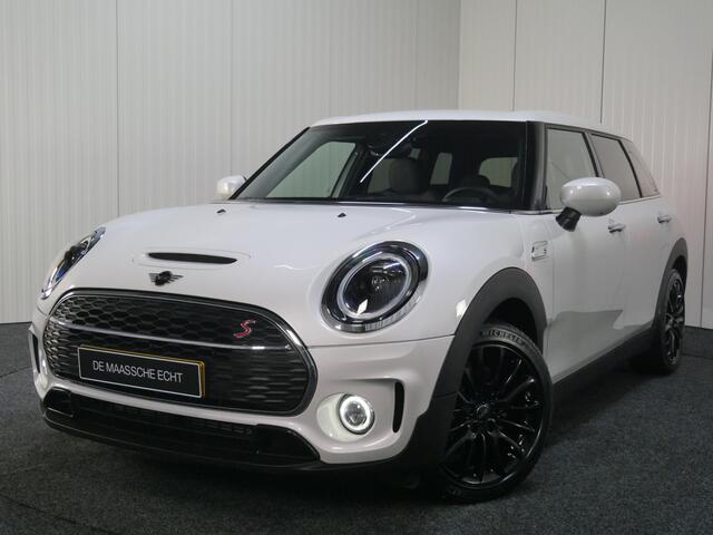 Mini COOPER CLUBMAN S Classic Automaat / Premium Pakket / Achteruitrijcamera / LED / Comfort Access / Comfortstoelen / Stoelverwarming