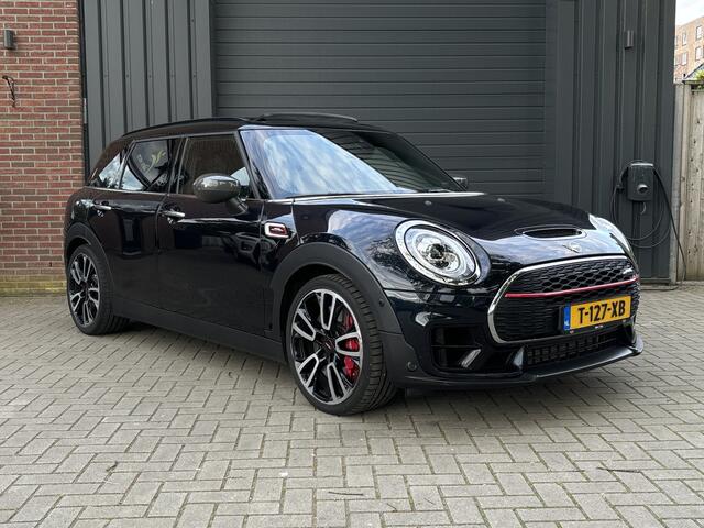Mini COOPER CLUBMAN 2.0 JCW ALL4 John Works - Harman & Kardon - Head-up Display - Pano - Leder -