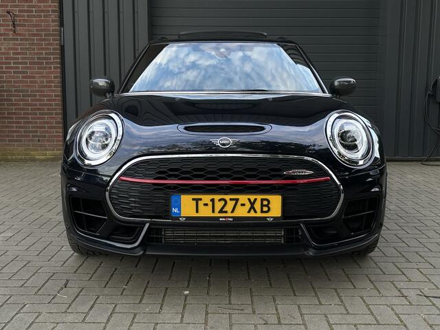 Mini COOPER CLUBMAN 2.0 JCW ALL4 John Works - Harman & Kardon - Head-up Display - Pano - Leder -