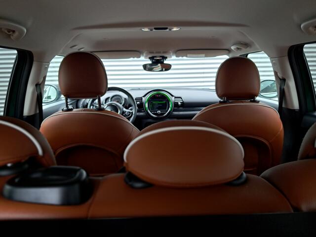 Mini COOPER CLUBMAN Mini 1.5 Chili Automaat! | Clima | Lederen bekleding | Camera | Navigatie | Trekhaak afneembaar | LM Velgen | RIJKLAARPRIJS INCL 12 MAANDEN GARANTIE EN BEURT