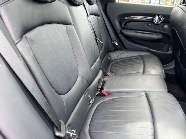 Mini COOPER CLUBMAN Mini 2.0 S Chili Serious Business Automaat Airco/ECC,Navigatie,Leder,Panoramadak