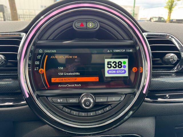 Mini COOPER CLUBMAN Mini 2.0 S Chili Serious Business Automaat Airco/ECC,Navigatie,Leder,Panoramadak