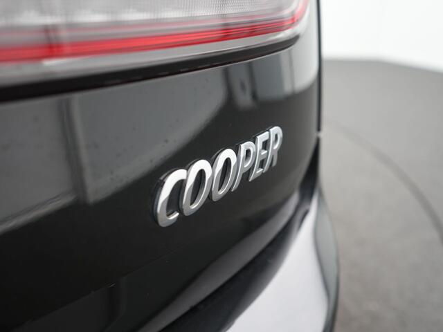 Mini COOPER CLUBMAN Mini 1.5 Classic - RIJKLAARPRIJS - Automaat - Achteruitrijcamera - Stoelverwarming