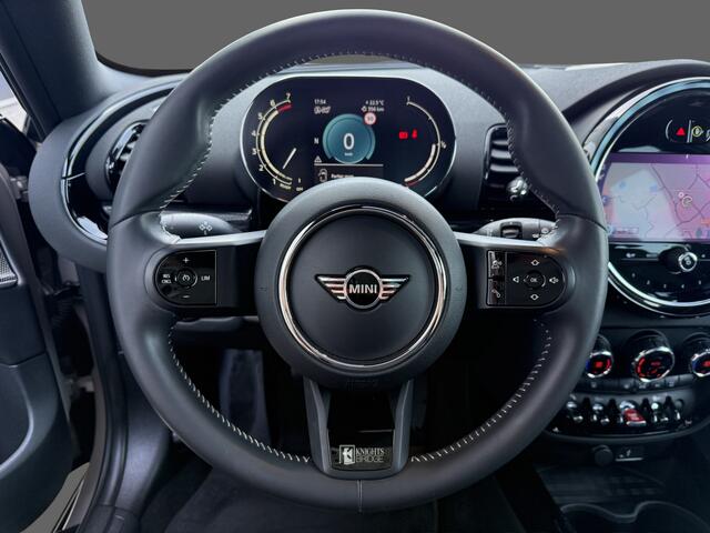 Mini COOPER CLUBMAN 1.5 Pano/Camera/Apple/Leder