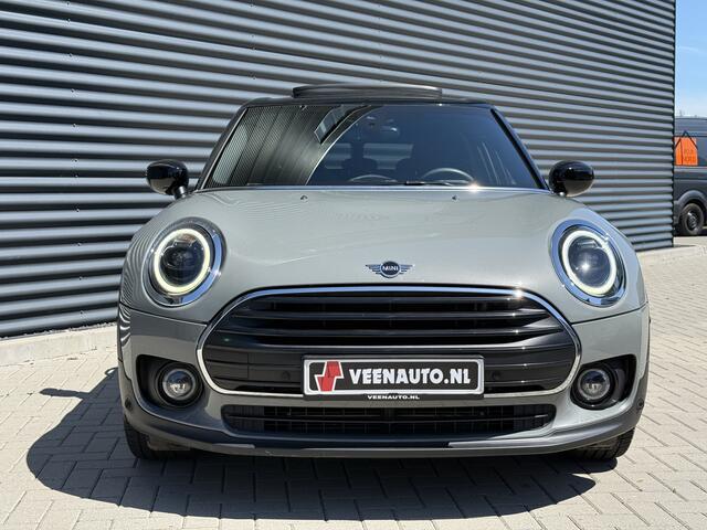 Mini COOPER CLUBMAN 1.5 Pano/Camera/Leder/Apple