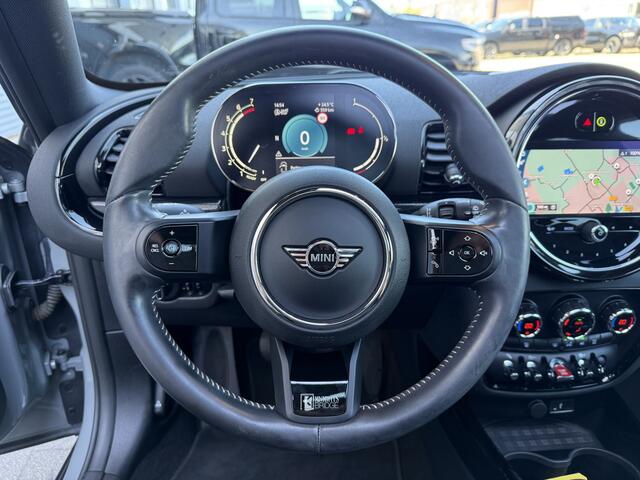 Mini COOPER CLUBMAN 1.5 Pano/Camera/Leder/Apple