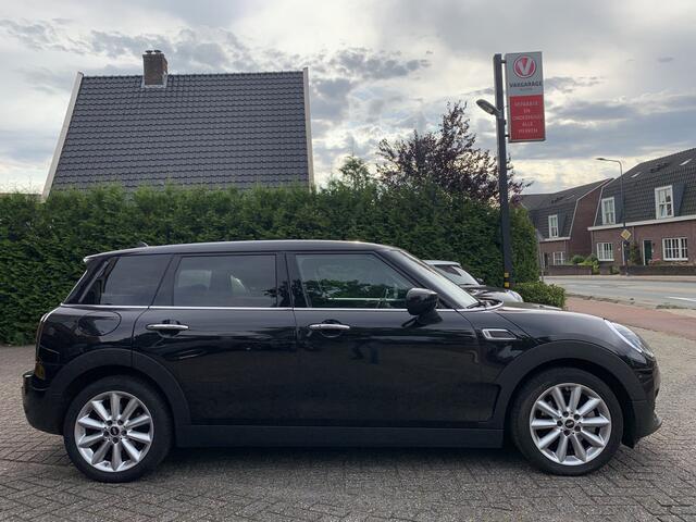 Mini COOPER CLUBMAN Mini 1.5 136pk Aut. Navi & CarPlay | LED | Camera