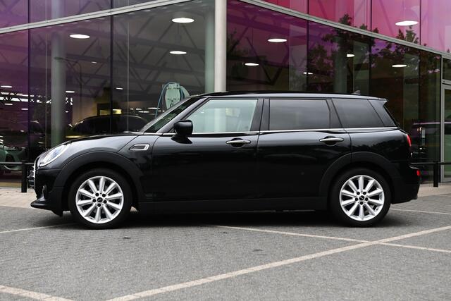 Mini COOPER CLUBMAN Automaat / Achteruitrijcamera / Comfort Access / LED / Comfortstoelen / Stoelverwarming / Airconditioning / Cruise Control