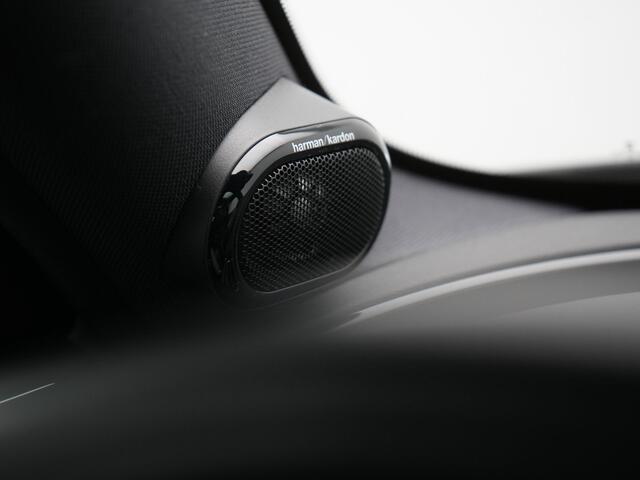 Mini COOPER CLUBMAN 1.5 Chili Handgeschakeld 136pk | Panodak | Harman & Kardon | Apple Carplay | Lederen Sportstoelen | Navigatie | Cruise Control | Sportstuur |