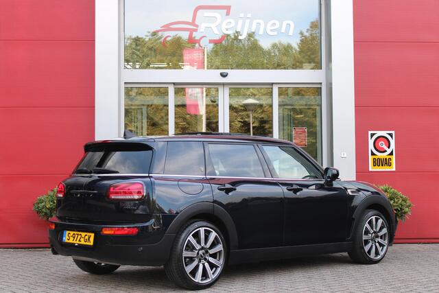 Mini COOPER CLUBMAN 1.5 136PK AUTOMAAT MINI YOURS | PANORAMISCH SCHUIF/KANTEL DAK | HARMAN KARDON AUDIO | ACHTERUITRIJ CAMERA | PARKEERSENSOREN VOOR EN ACHTER | TREKHAAK | FULL LED KOPLAMPEN | DRAADLOZE APPLE CARPLAY/ANDROID AUTO | NAVIGATIE | SFEER VERLICHTING | STOEL/VOORR