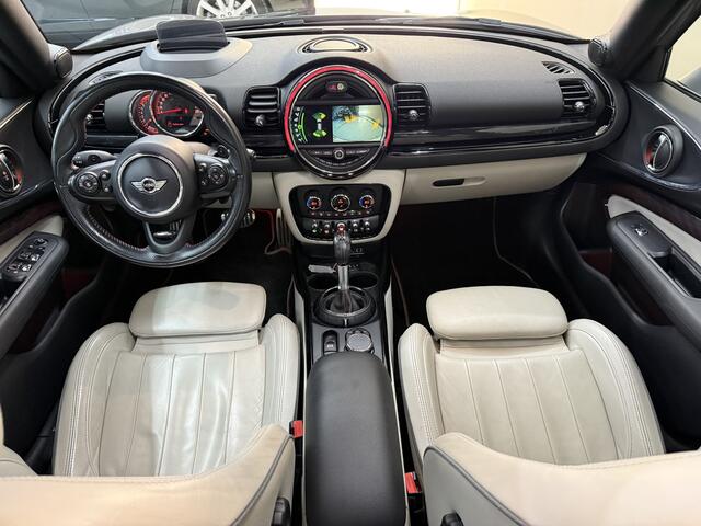Mini COOPER CLUBMAN Mini 2.0 John Works ALL4 Chili, 230Pk, 2017, Volledig leder, Apple carplay, Adaptieve cruise control, Stoelverwarming, Climate control, Panoramadak, LED koplampen, Head up display,