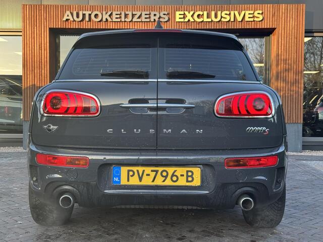 Mini COOPER CLUBMAN Mini 2.0 S Chili Serious Business JCW Panoramadak Harman/Kardon Keyless Cruise Stoelverw. John Cooper Works 18''LM