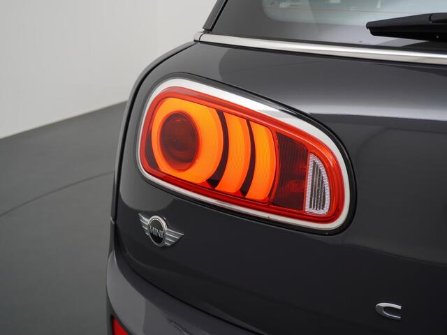 Mini COOPER CLUBMAN Mini 2.0 John Works ALL4 Chili Camera Navigatie HUD 230 PK