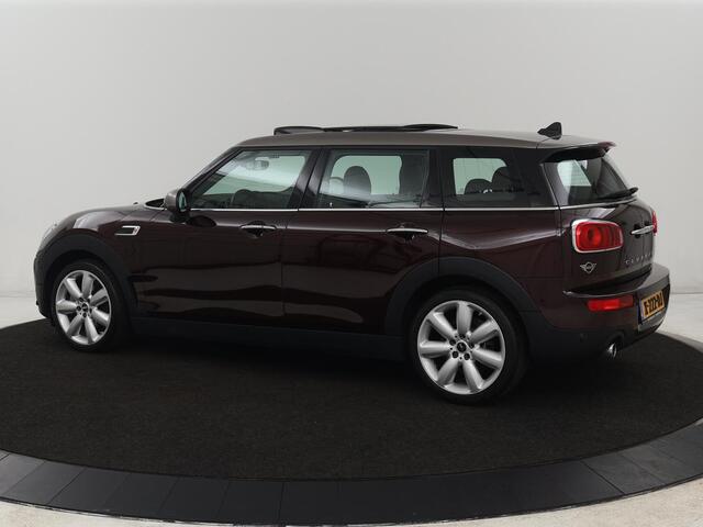 Mini COOPER CLUBMAN 1.5 Chili | Panoramadak | Leder | Stoelverwarming | Navigatie | Climate control | Cruise control | Full LED