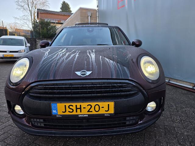 Mini COOPER CLUBMAN 1.5 Pepper NAVI PANO LEER MFSTUUR