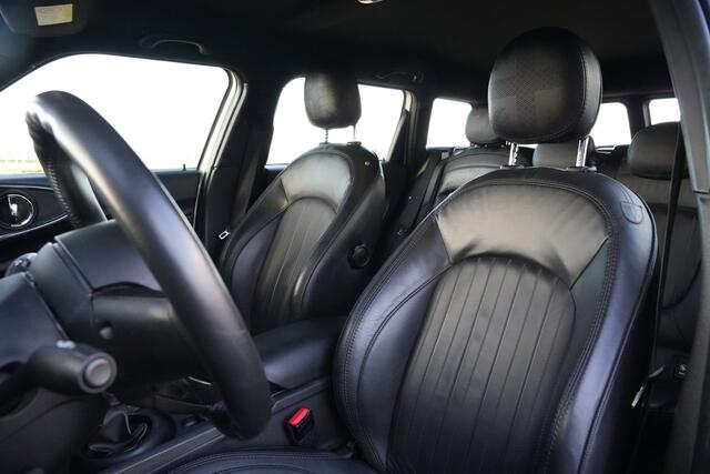 Mini COOPER CLUBMAN Mini 1.5 Chili 136pk Navigatie/Stoelverwarming/HarmanKardon