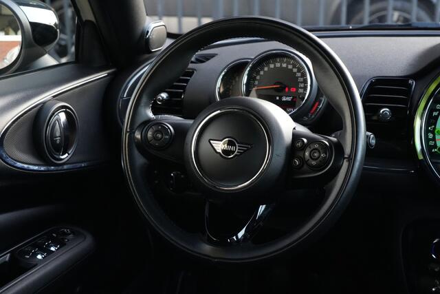 Mini COOPER CLUBMAN Mini 1.5 Chili 136pk Navigatie/Stoelverwarming/HarmanKardon