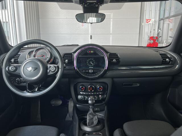 Mini COOPER CLUBMAN Mini 2.0 S Pepper Serious Business | AUTOMAAT | NAVI XL | CARPLAY/ANDROID | CRUISE CONTROL | PDC | CLIMATE CONTROL | LMV 18'' | STOELVERWARMING | KEYLESS | LED | BLUETOOTH | ALL-SEASON BANDEN
