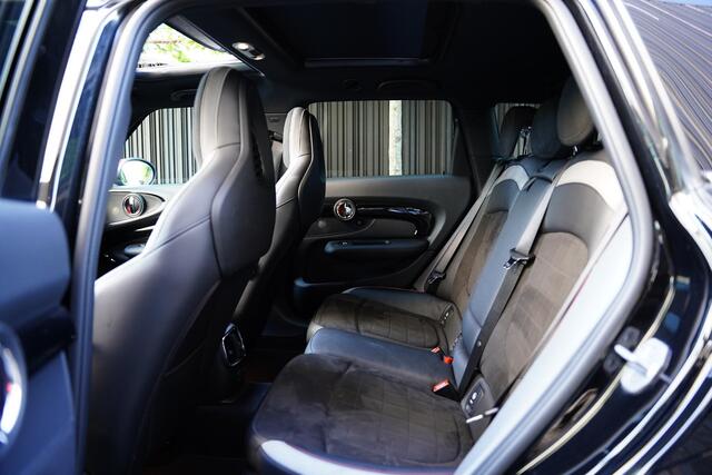 Mini COOPER CLUBMAN Mini 2.0 JCW ALL4 John Works / Panoramadak / Harman Kardon