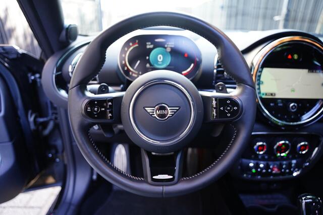 Mini COOPER CLUBMAN Mini 2.0 JCW ALL4 John Works / Panoramadak / Harman Kardon