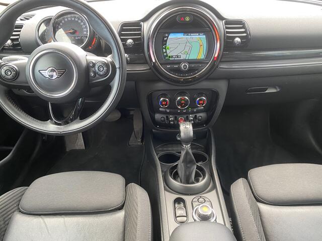Mini COOPER CLUBMAN Mini 1.5 Salt Business Automaat. Navigatie, Comf intr, LMV, Half leer, etc..