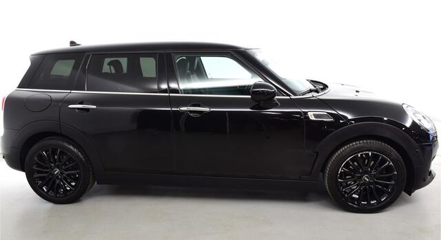 Mini COOPER CLUBMAN Mini 1.5 Business Edition: optie Apple carplay, stoelverw, leder bekleding, TRC, navy, botswaarsch, personen waarsch, HUD, verkeersbord herk, keyless entry, privacyglas Harman Cardon alarm certyf