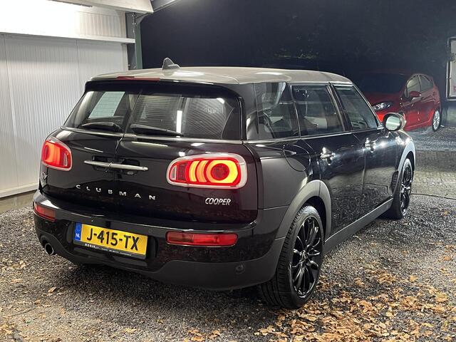 Mini COOPER CLUBMAN 1.5 Chili Serious Business 4-2017 *NAVI LEDER ST.VERW LED CRUISE 18''LMV..