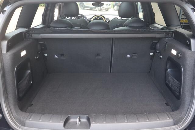 Mini COOPER CLUBMAN 1.5 Richmond Park Edition NL-Auto!! Panoramadak I Harman-Kardon