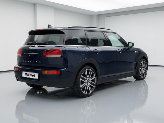 Mini COOPER CLUBMAN MINI Yours | Leder | 18" | Camera | Privacy Glass | Piano Black Exterior