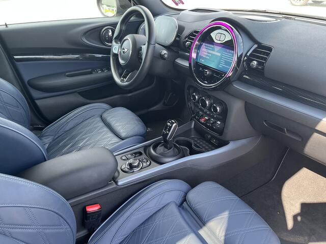 Mini COOPER CLUBMAN MINI Yours | Leder | 18" | Camera | Privacy Glass | Piano Black Exterior