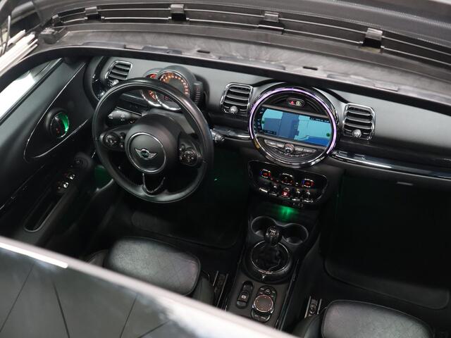 Mini COOPER CLUBMAN 2.0 S Chili Serious Business [SCHUIFKANTELDAK, TREKHAAK AFNEEMBAAR, HARMAN/KARDON, HEAD-UP, ADAPTIVE CRUISE, STOELVERWARMING, PDC ACHTER, BLUETOOTH, CLIMATE, NIEUWSTAAT]