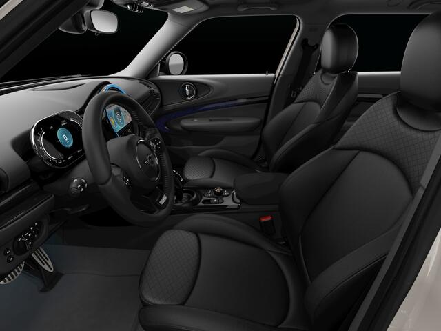 Mini COOPER CLUBMAN 1.5 Aut. | JCW-Trim | Navi | Panorama | Leder | Camera | 19"LM | Rooftop Grey