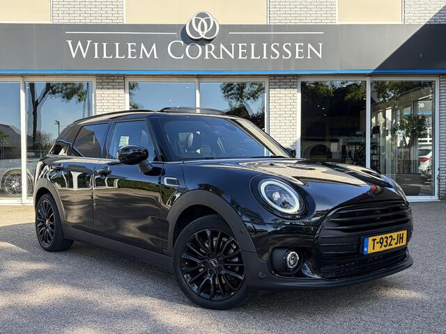 Mini COOPER CLUBMAN 1.5 Classic Pano Leder Elc Stoelen Camera C