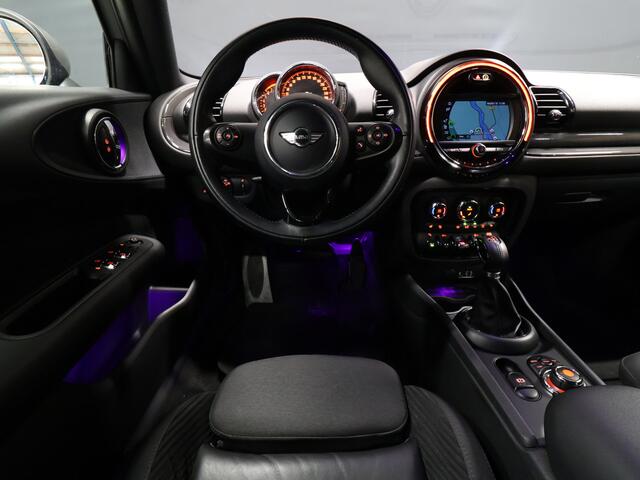 Mini COOPER CLUBMAN 1.5 Chili Hyde Park [JCV VELG, NAVIGATIE, BLUETOOTH, PARKEERSENSOR, STOELVERWARMING, CRUISE CONTROL, NIEUWSTAAT]