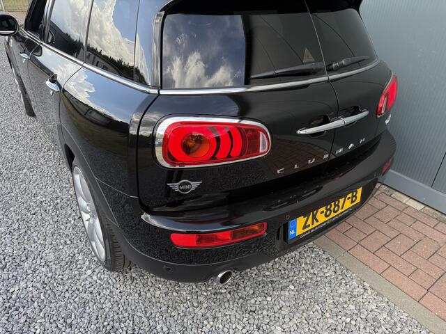 Mini COOPER CLUBMAN 1.5 Business Edition 6-drs
