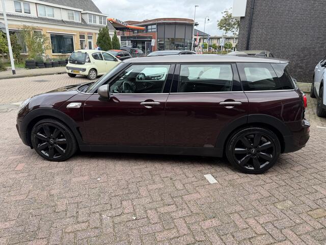 Mini COOPER CLUBMAN 2.0 S Chili Serious Business Leder/Panorama/Stoelverwarming.