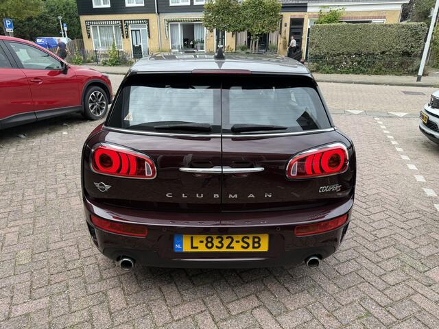 Mini COOPER CLUBMAN 2.0 S Chili Serious Business Leder/Panorama/Stoelverwarming.