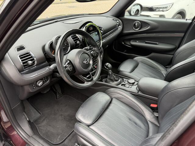Mini COOPER CLUBMAN 2.0 S Chili Serious Business Leder/Panorama/Stoelverwarming.