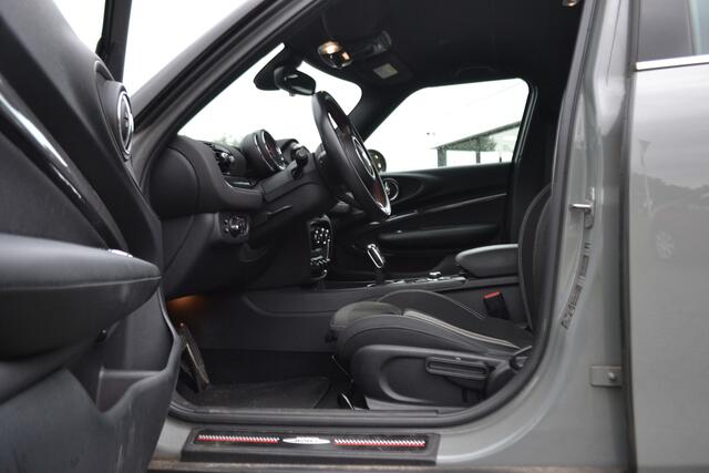 Mini COOPER CLUBMAN 2.0 S ALL4 JOHN COOPER WORKS AUTOMAAT NL Auto! Carplay | Navigatie |
