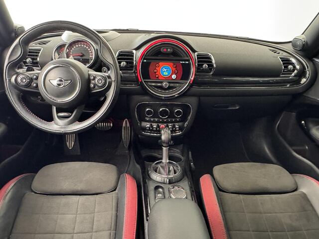 Mini COOPER CLUBMAN 2.0 John Works ALL4 Chili | Panoramadak | Navigatie | HUD | Stoelverwarming | Camera |